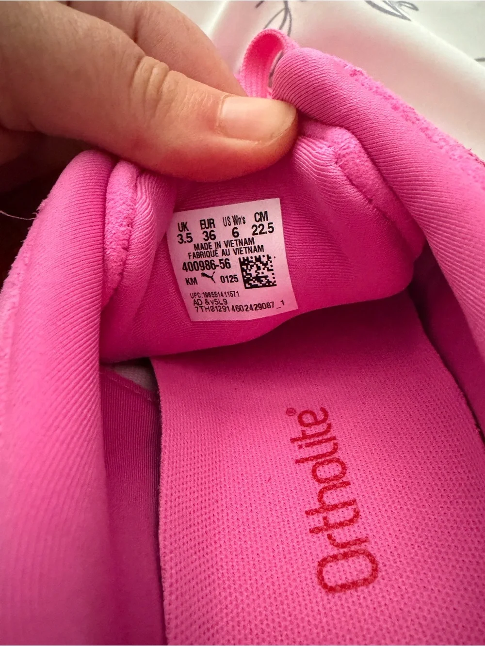 Puma speedcat Pink & Red Suede Sneakers